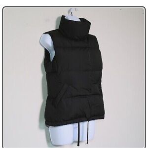 Duck down puffer vest black
